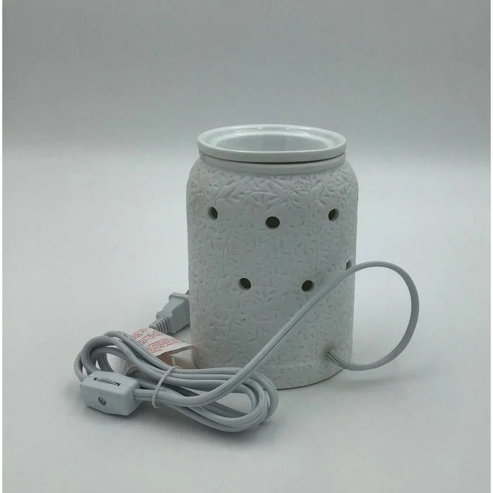 Scentsy Trust In Him Electric Wax Warmer White Ceramic‎ Religious Cross Holiday